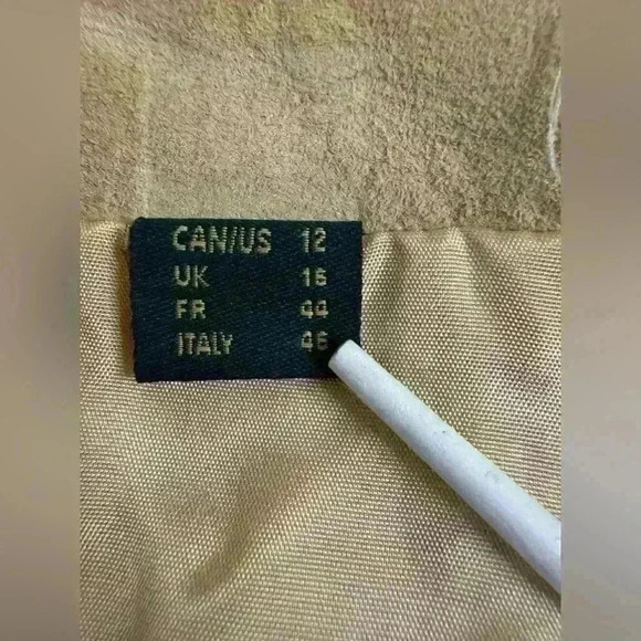 Vintage 90’s Danier Genuine Leather  Pencil Knee Length Career-Wear Skirt in Tan - Picture 5 of 7